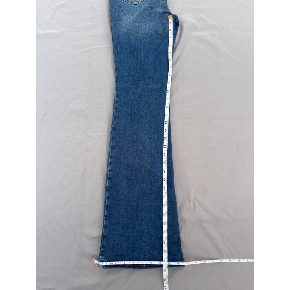 Old Navy Extra High Rise Flare Jeans Medium Wash Denim Womens Size 2 - 6 NWT - Picture 3 of 4